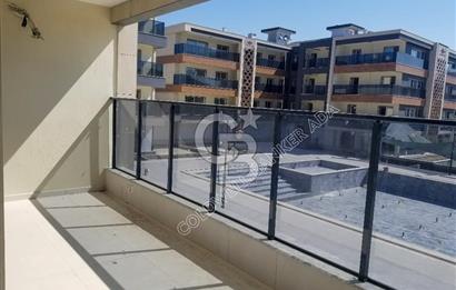 KUŞADASI İKİÇEŞMELİK MAHALLESİNDE OTOPARKLI GÜVENLİKLİ YENİ 1+1  DAİRE