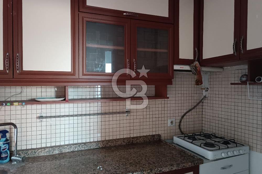 BEYOĞLU EMNİYET YANI 3.80 TAVAN TARİHİ BİNADA KİRALIK 3+1 DAİRE