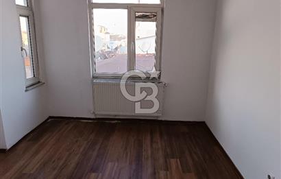 BEYOĞLU EMNİYET YANI 3.80 TAVAN TARİHİ BİNADA KİRALIK 3+1 DAİRE