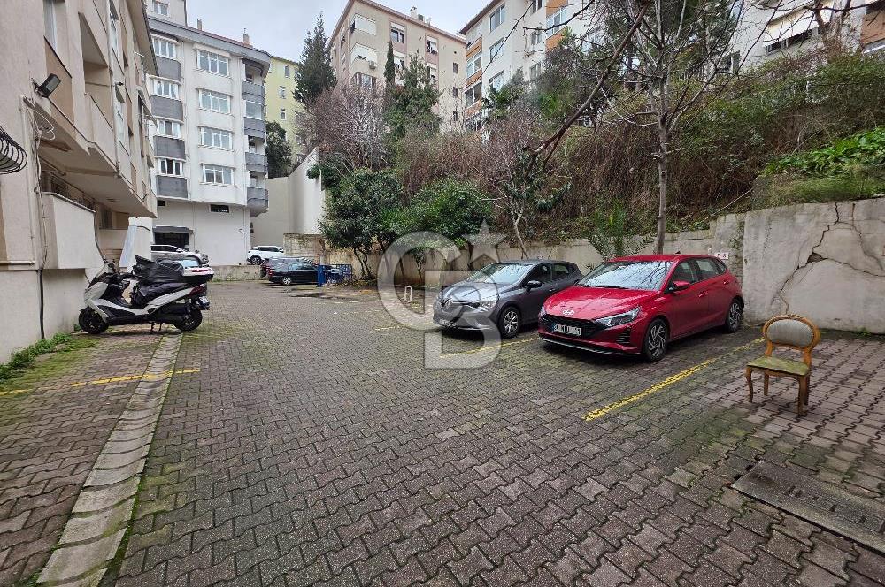 ACIBADEM DÖRTYOLDA GENİŞ KULLANIM ALANLI SATILIK 3+1 DAİRE