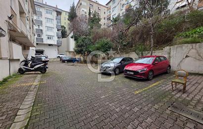 ACIBADEM DÖRTYOLDA GENİŞ KULLANIM ALANLI SATILIK 3+1 DAİRE