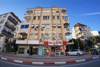 MEYDAN KAVŞAĞINDA SATILIK KATTA TEK DAİRE GENİŞ ARAKAT 3+1 - 1 - 332811