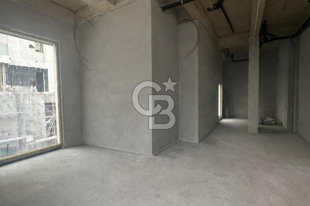 FENERYOLU BAĞDAT CD. ÜZERİNDE 364m² BACALI,ÖN KULLANIMLI MAĞAZA