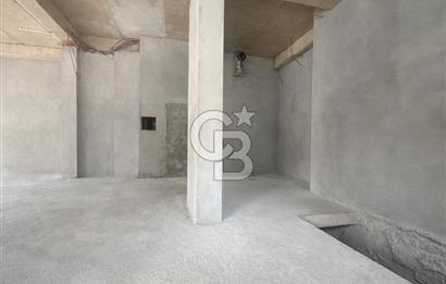 FENERYOLU BAĞDAT CD. ÜZERİNDE 364m² BACALI,ÖN KULLANIMLI MAĞAZA