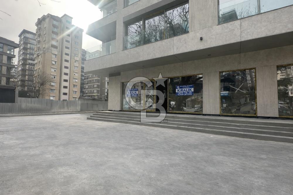 FENERYOLU BAĞDAT CD. ÜZERİNDE 364m² BACALI,ÖN KULLANIMLI MAĞAZA