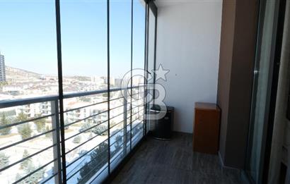 PARK CADDESİ VİVENDİ SİTESİ'NDE KATTA TEK 4,5+1 SATILIK DAİRE
