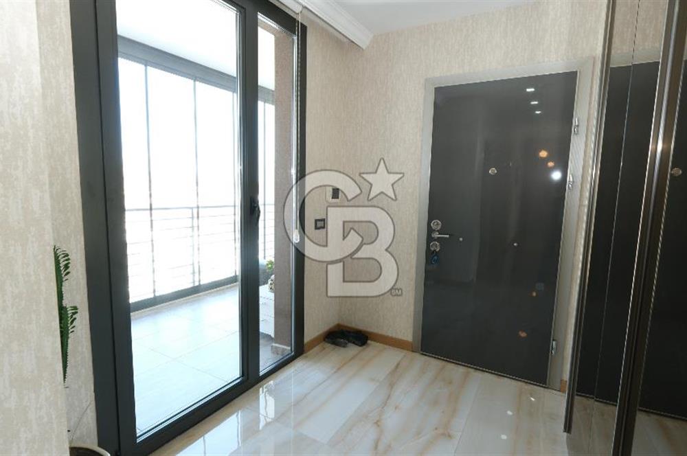 PARK CADDESİ VİVENDİ SİTESİ'NDE KATTA TEK 4,5+1 SATILIK DAİRE