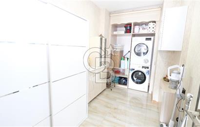 PARK CADDESİ VİVENDİ SİTESİ'NDE KATTA TEK 4,5+1 SATILIK DAİRE