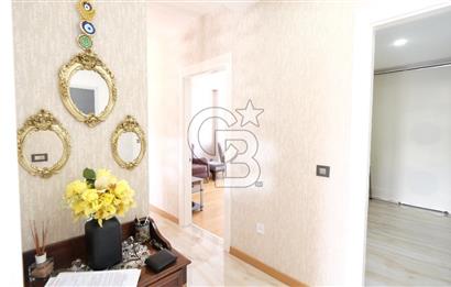 PARK CADDESİ VİVENDİ SİTESİ'NDE KATTA TEK 4,5+1 SATILIK DAİRE