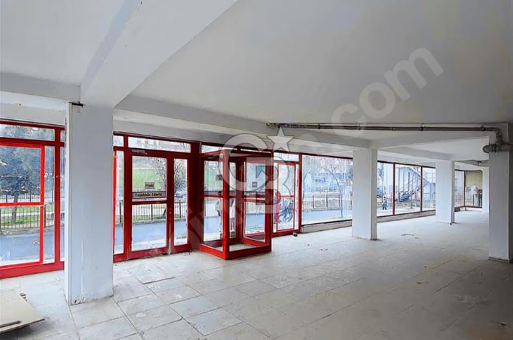 ATATÜRK MAHALLESİNDE 4 CEPHELİ SATILIK GENİŞ DÜKKAN