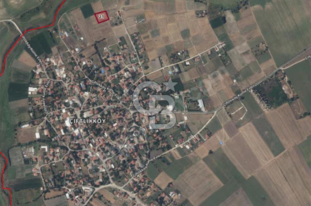 LÜLEBURGAZ ÇİFTLİKKÖYDE 250 M² SATILIK HİSSELİ ARSA