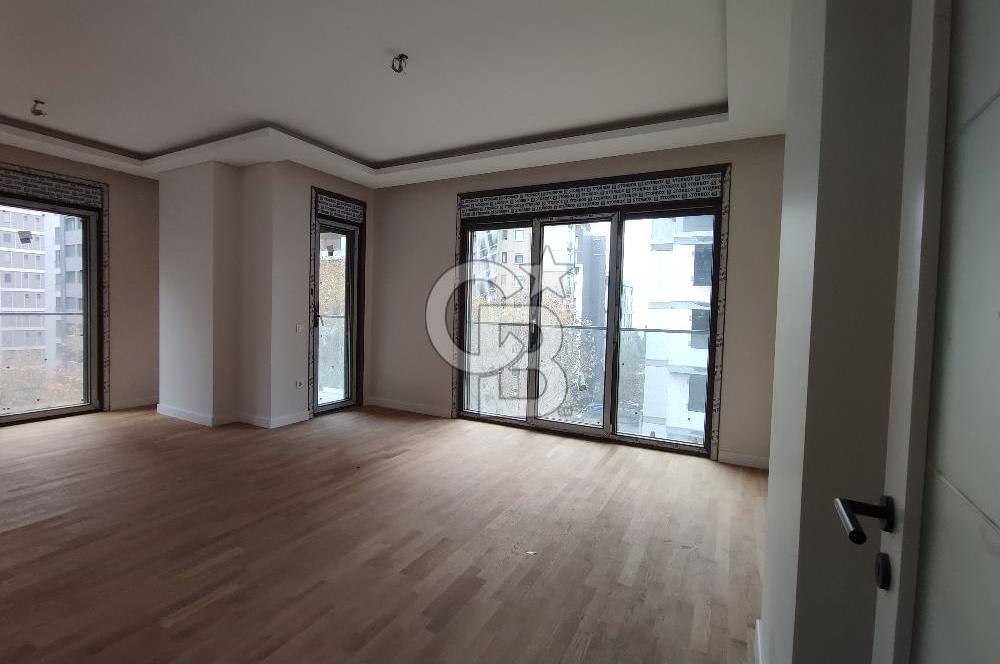 Suadiye Şaşkınbakkal da, Sahile 100 metre | Sıfır Binada Güney Cephe 2+1