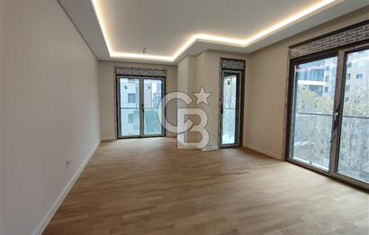 Suadiye Şaşkınbakkal da, Sahile 100 metre | Sıfır Binada Güney Cephe 2+1