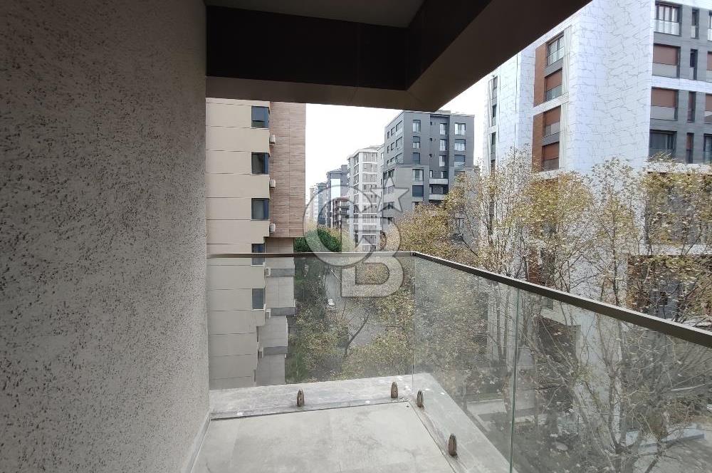 Suadiye Şaşkınbakkal da, Sahile 100 metre | Sıfır Binada Güney Cephe 2+1