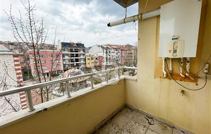 Çan İstiklal de Cadde Üzeri Arakat Satılık 2+1 Daire