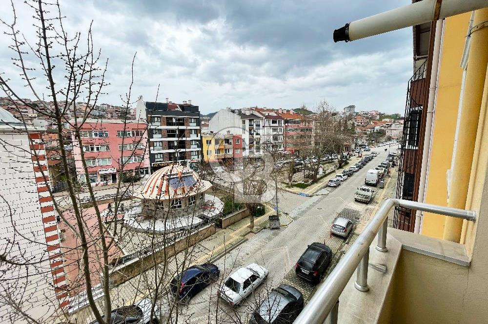 Çan İstiklal de Cadde Üzeri Arakat Satılık 2+1 Daire