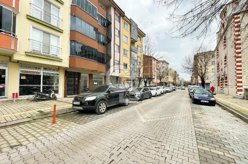 Çan İstiklal de Cadde Üzeri Arakat Satılık 2+1 Daire