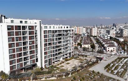 PARK CADDESİ VİVENDİ SİTESİ'NDE KATTA TEK 4,5+1 SATILIK DAİRE