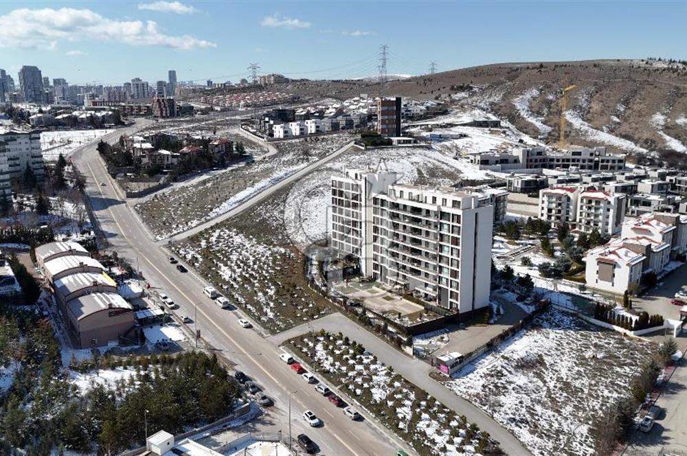 PARK CADDESİ VİVENDİ SİTESİ'NDE KATTA TEK 4,5+1 SATILIK DAİRE