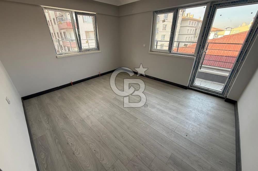 OTURUMA HAZIR SIFIR 4+1 DUBLEX LÜX YAPILI CADDE DİBİNDE !!!!!