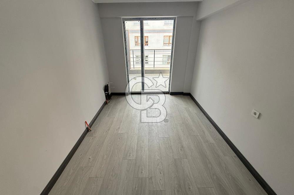 OTURUMA HAZIR SIFIR 4+1 DUBLEX LÜX YAPILI CADDE DİBİNDE !!!!!