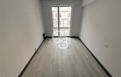 OTURUMA HAZIR SIFIR 4+1 DUBLEX LÜX YAPILI CADDE DİBİNDE !!!!!