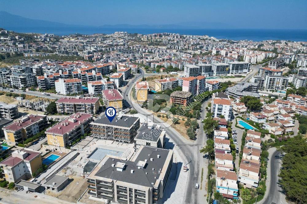 KUŞADASI İKİÇEŞMELİK MAHALLESİNDE OTOPARKLI GÜVENLİKLİ YENİ 1+1  DAİRE