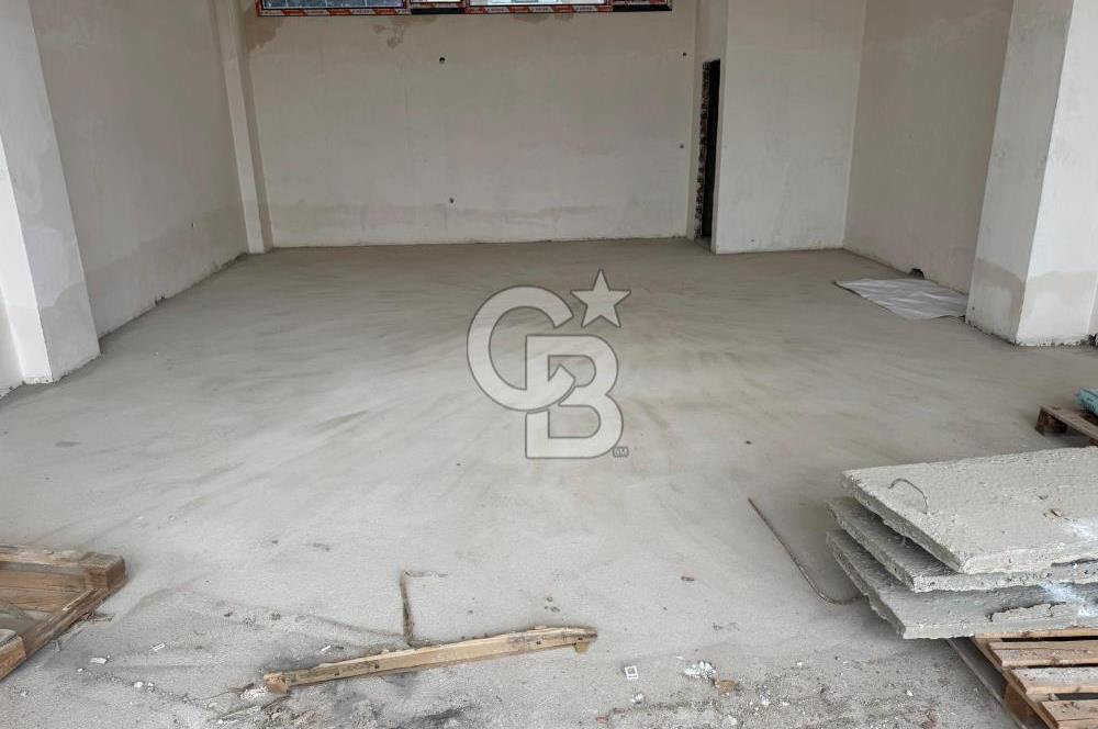 ATAŞEHİR BEST PROJESİ, TRAMVAY ve AOSB YAKINI SATILIK 80m2 DÜKKAN