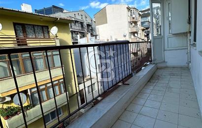 Kordona 2 Dakika,Deniz Manzaralı Teraslı,Merkezde Kiralık Daire