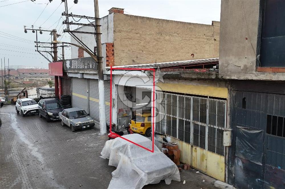 Turgutlu, Erbiller Sanayi Sitesi, 75 m2 Satılık Dükkan