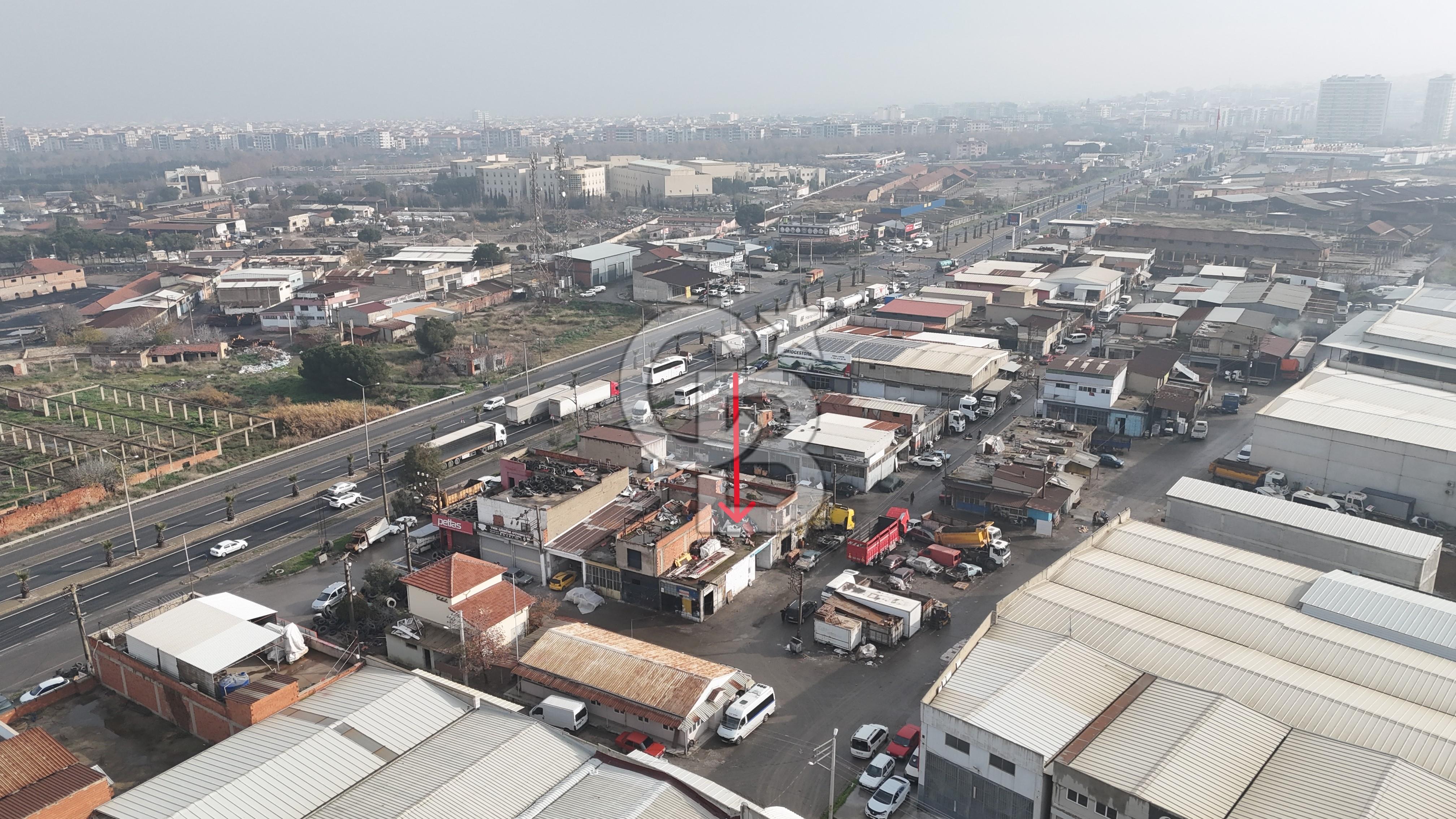 Turgutlu, Erbiller Sanayi Sitesi, 75 m2 Satılık Dükkan