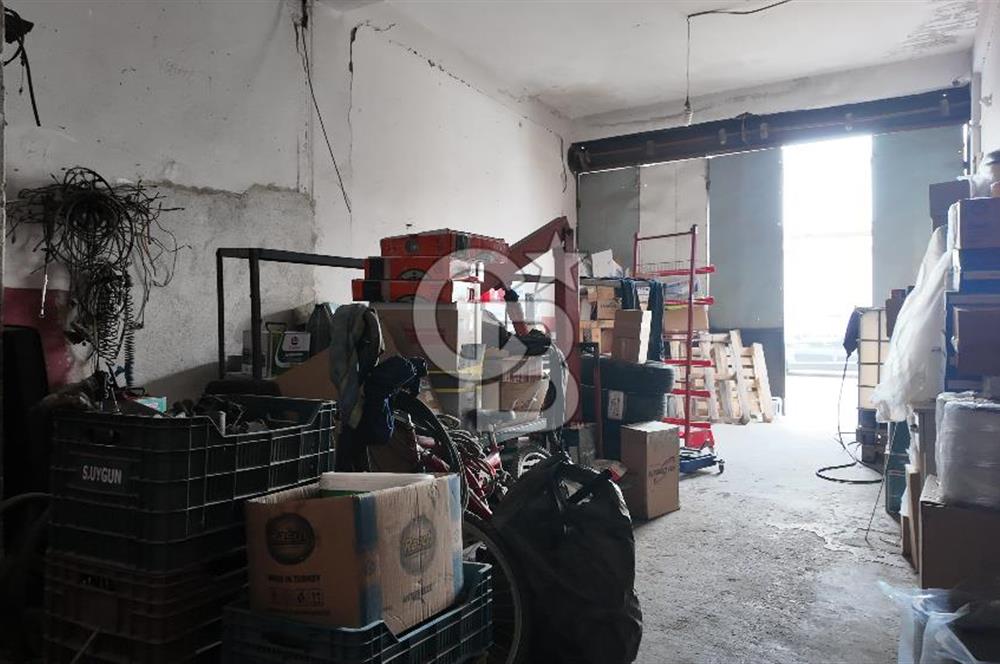 Turgutlu, Erbiller Sanayi Sitesi, 50 m2 Satılık Dükkan