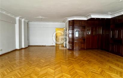 TEŞVİKİYE, HUSREV GEREDE CADDESİ, 5+1 KİRALIK DAİRE 