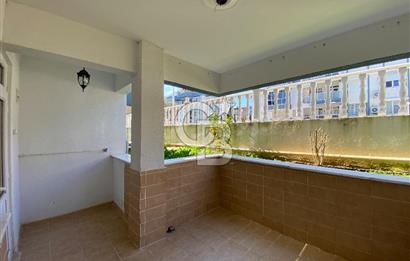 ALTINOLUK’TA HAVUZLU DENİZE 50 M. HAVUZLU SİTE İÇİNDE SATILIK 2+1 DAİRE