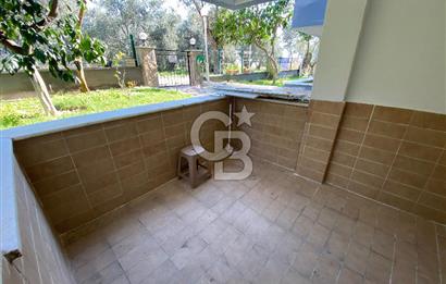 ALTINOLUK’TA HAVUZLU DENİZE 50 M. HAVUZLU SİTE İÇİNDE SATILIK 2+1 DAİRE