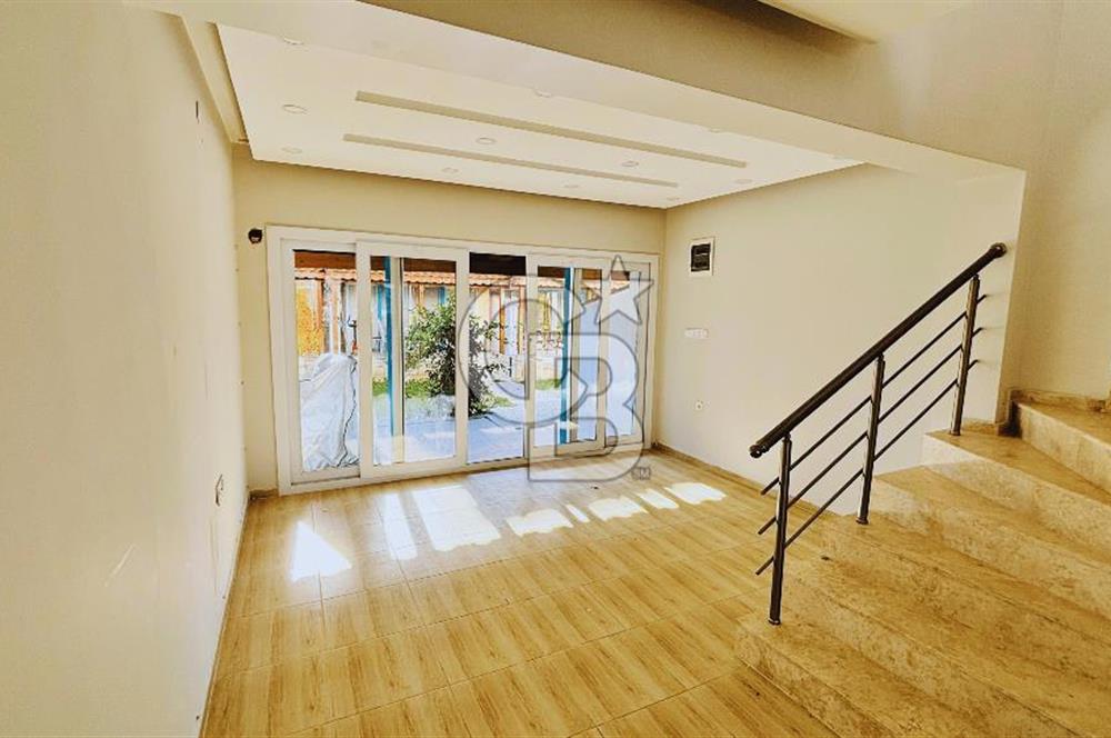 Foça Bağarası Kazım Dirik Mah. Kiralık 2+1 Dubleks