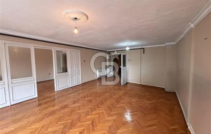 CB Yalı'dan Mithatpaşa Caddesin'de Asansörlü 4+1 Kiralık Daire