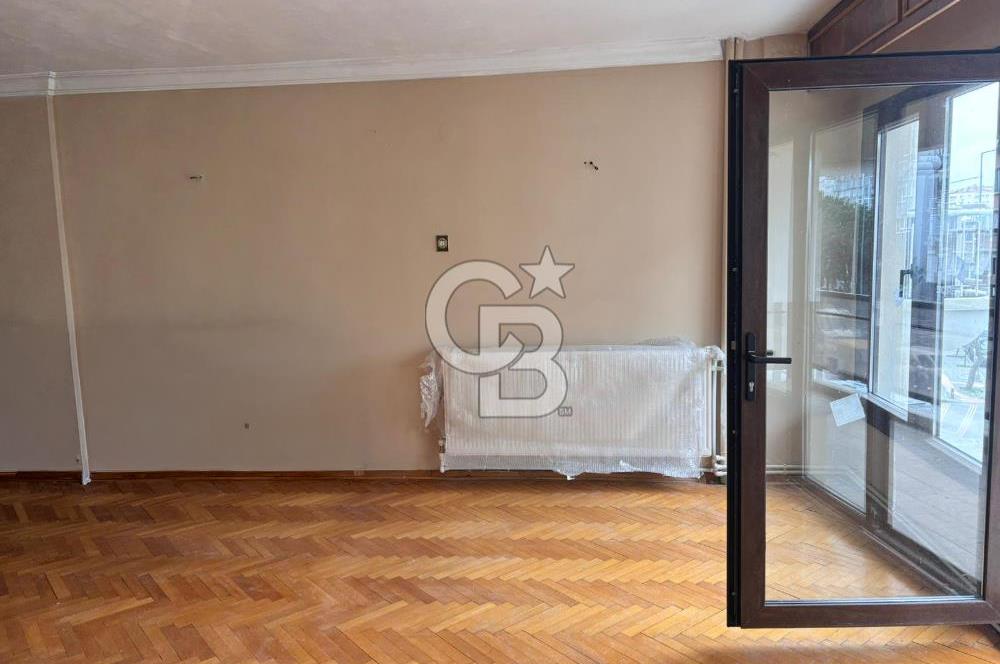 CB Yalı'dan Mithatpaşa Caddesin'de Asansörlü 4+1 Kiralık Daire