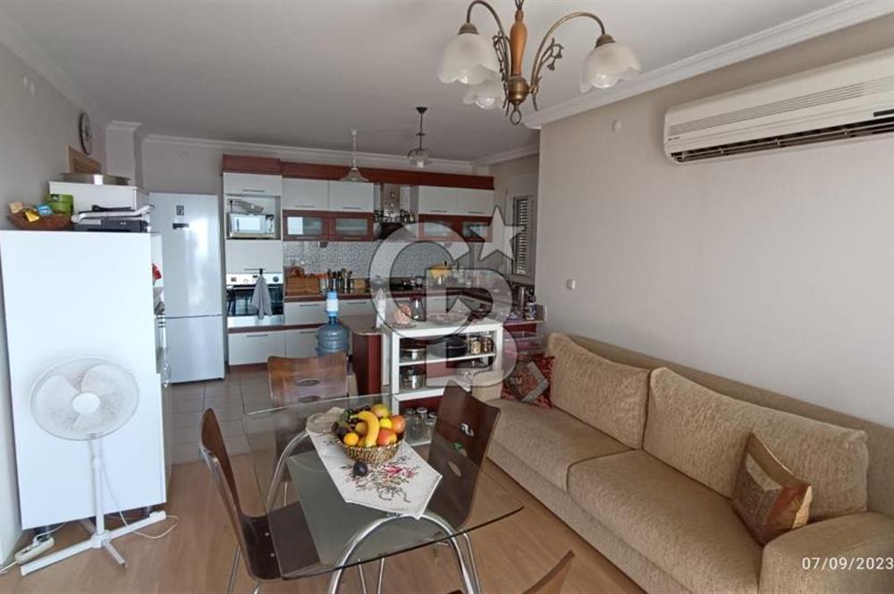 Karşıyaka Yüksek vadi evlerinde Manzaralı Kiralık 4+1