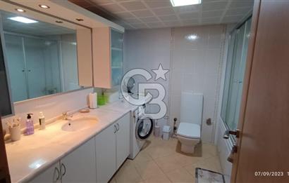 Karşıyaka Yüksek vadi evlerinde Manzaralı Kiralık 4+1