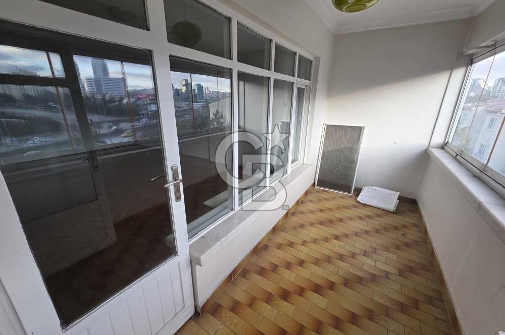 SÖĞÜTÖZÜ'NDE EMSAN SİTESİNDE KİRALIK 3+1 DAİRE