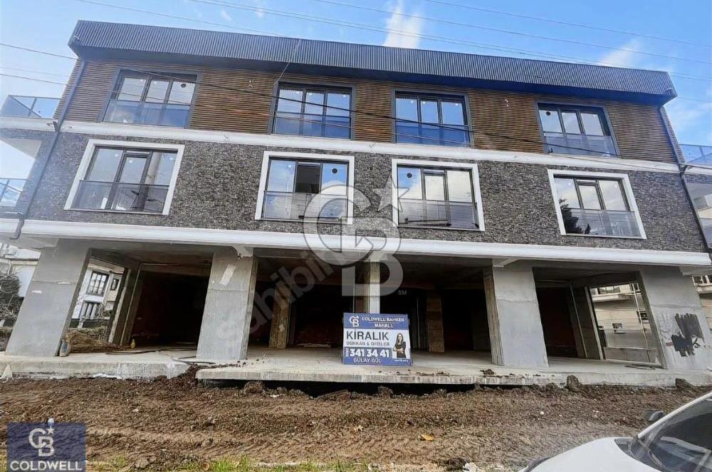 Başiskele sahil'de 1+1 Kiralık Dublex Daire