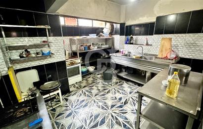 Liman ve Çarşı Yakını: 4 Katlı, Tam Faal Restoran Binası Yeni Sahibini Bekliyor