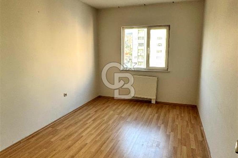 Oyak Yamaçevler'de Kesintisiz Deniz Manzaralı, Güvenli Geniş 3+1 