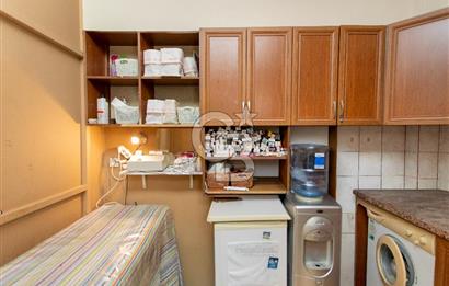 Foça Fevzipaşa Mah. Pasaj İçerisinde Satılık Dükkan