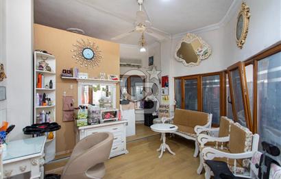 Foça Fevzipaşa Mah. Pasaj İçerisinde Satılık Dükkan