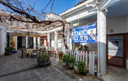 Foça Fevzipaşa Mah. Pasaj İçerisinde Satılık Dükkan