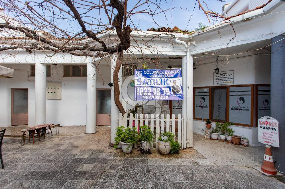 Foça Fevzipaşa Mah. Pasaj İçerisinde Satılık Dükkan