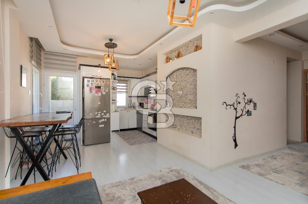 Foça Atatürk Mah. Satılık Tadilatlı 3+1 Daire