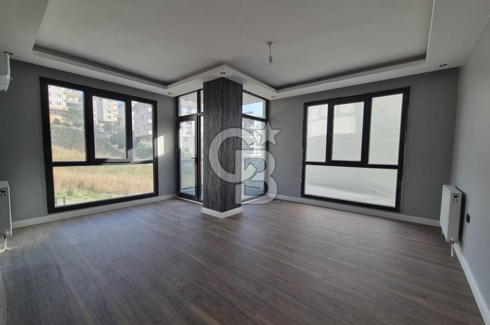 BEYLİKDÜZÜ KAVAKLI ESMARİN BUTİK'TE SATILIK 2+1 DAİRE